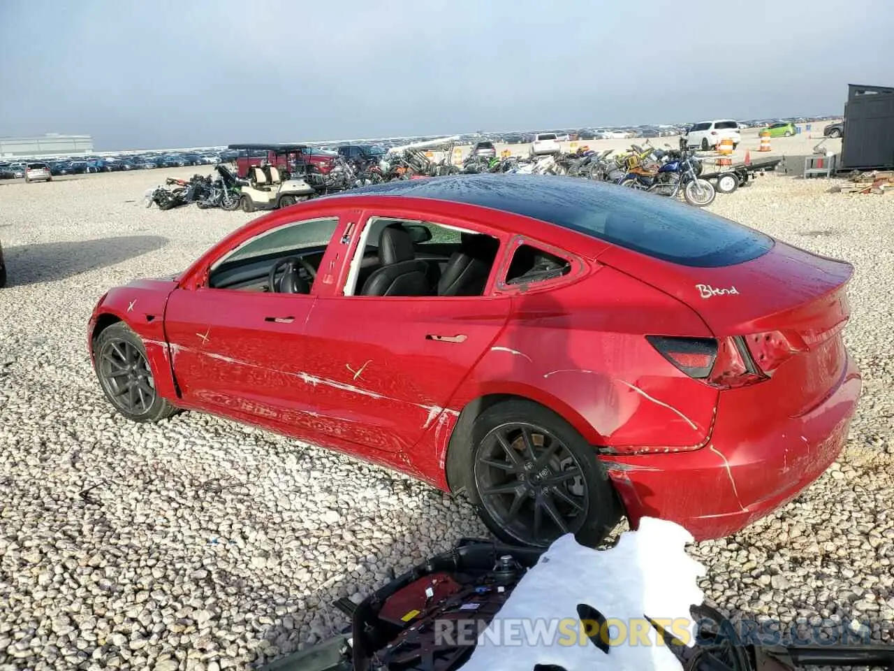 2 fotografías del automóvil dañado 5YJ3E1EA8PF431154 TESLA MODEL 3 2023