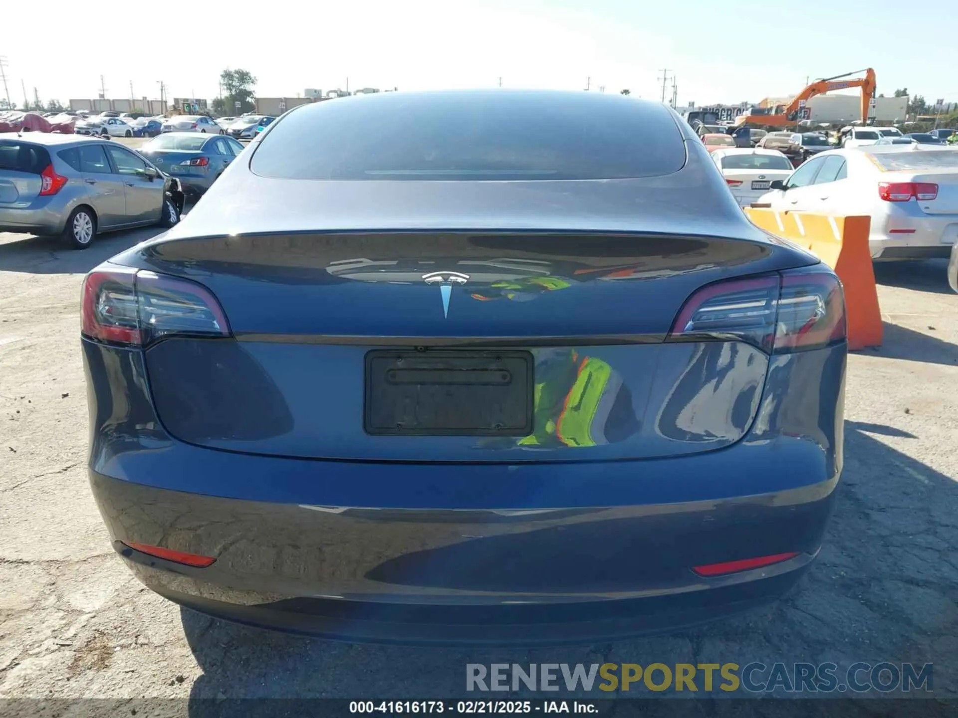 15 fotografías del automóvil dañado 5YJ3E1EA8PF431977 TESLA MODEL 3 2023