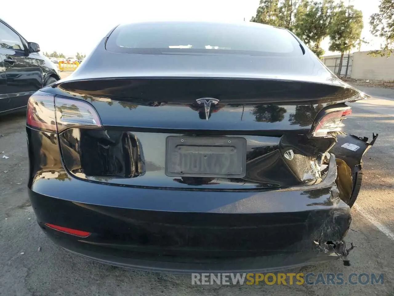6 fotografías del automóvil dañado 5YJ3E1EA8PF460363 TESLA MODEL 3 2023