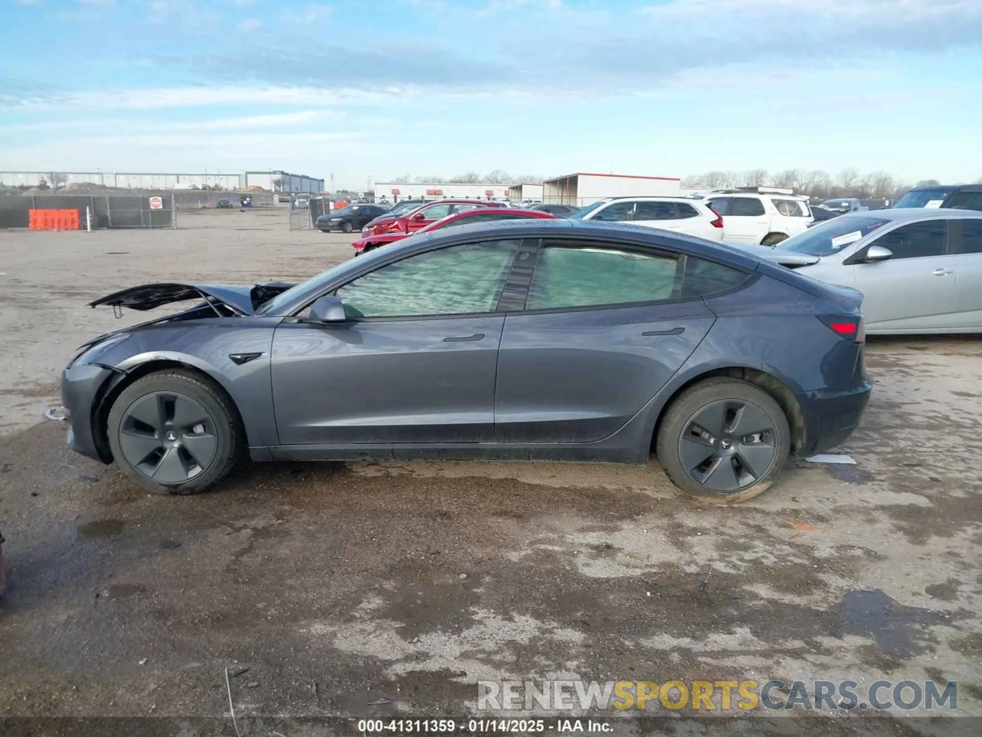 13 fotografías del automóvil dañado 5YJ3E1EA8PF471069 TESLA MODEL 3 2023