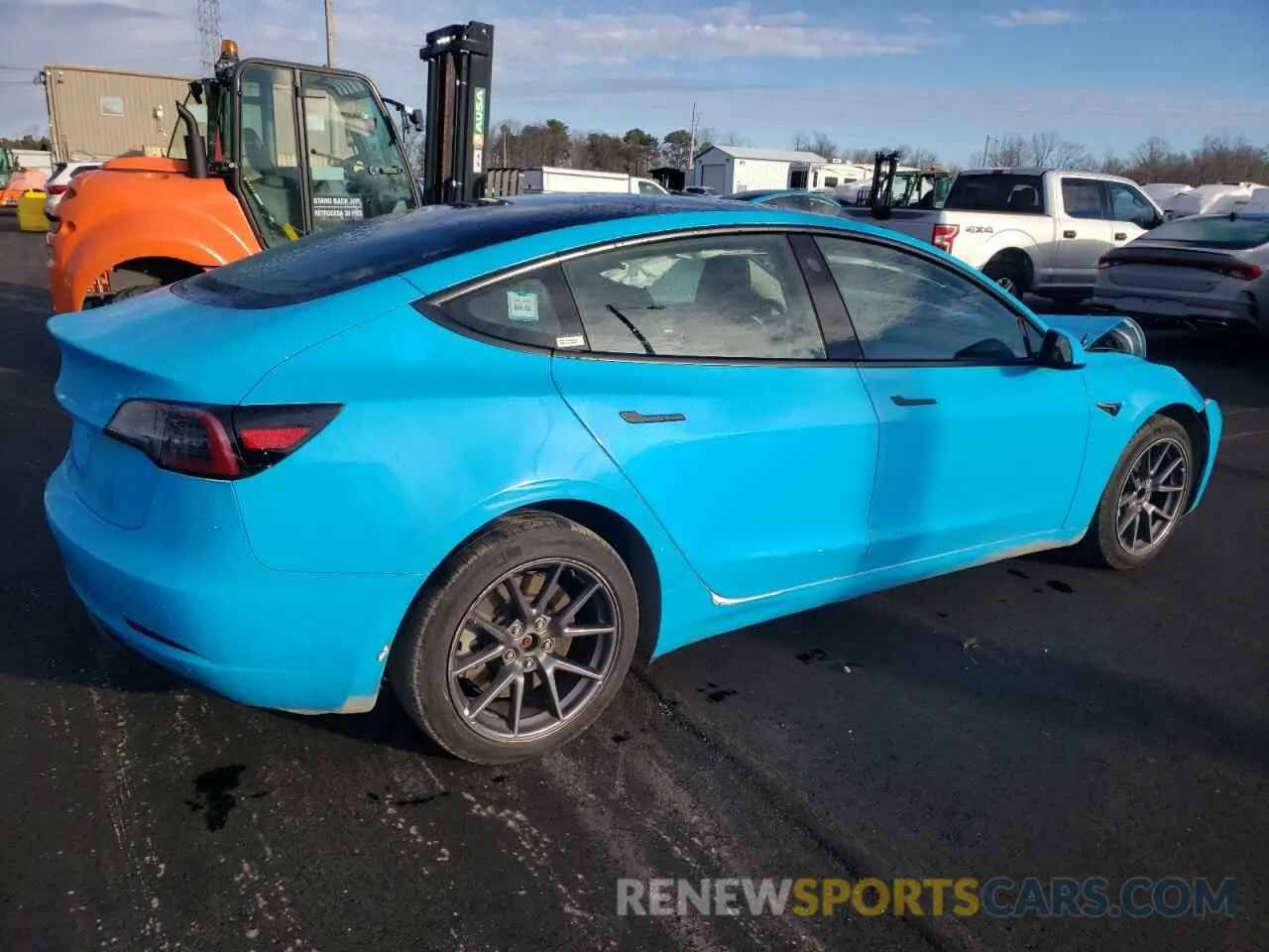 3 fotografías del automóvil dañado 5YJ3E1EA8PF489846 TESLA MODEL 3 2023