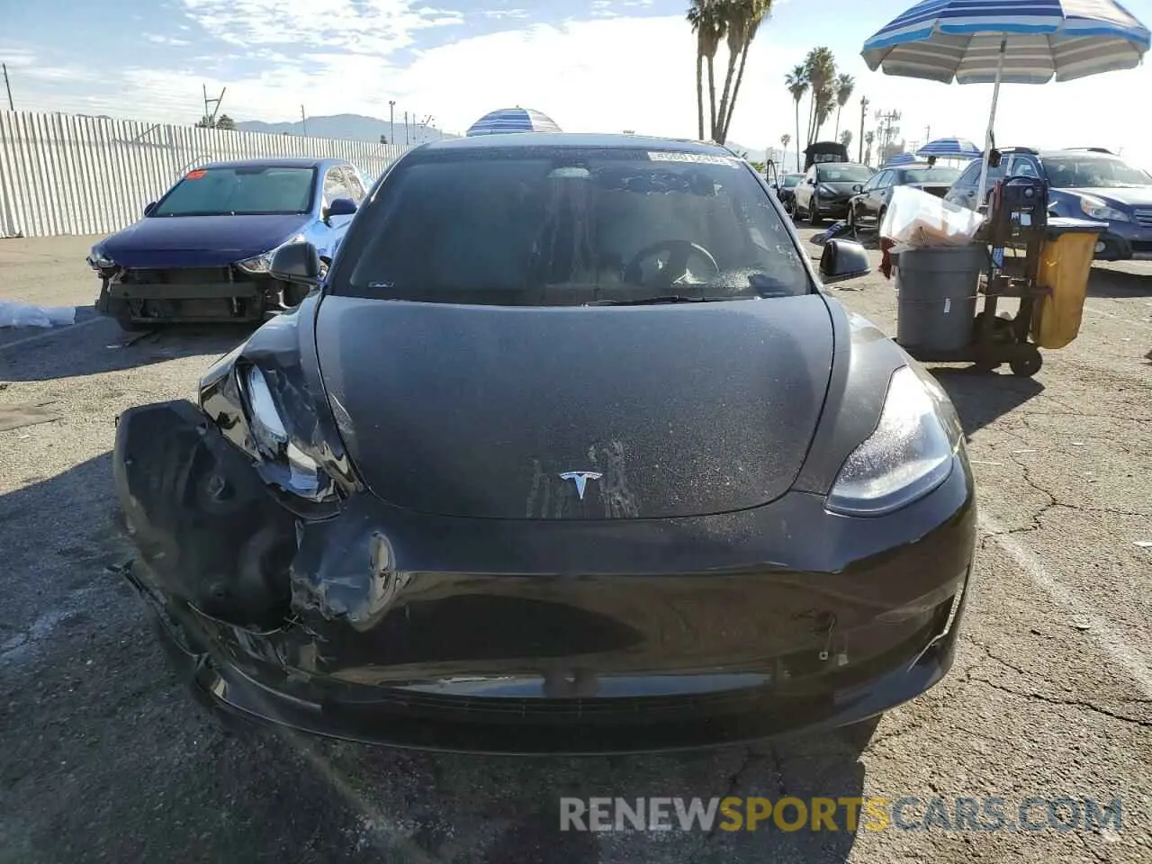 5 fotografías del automóvil dañado 5YJ3E1EA8PF493802 TESLA MODEL 3 2023