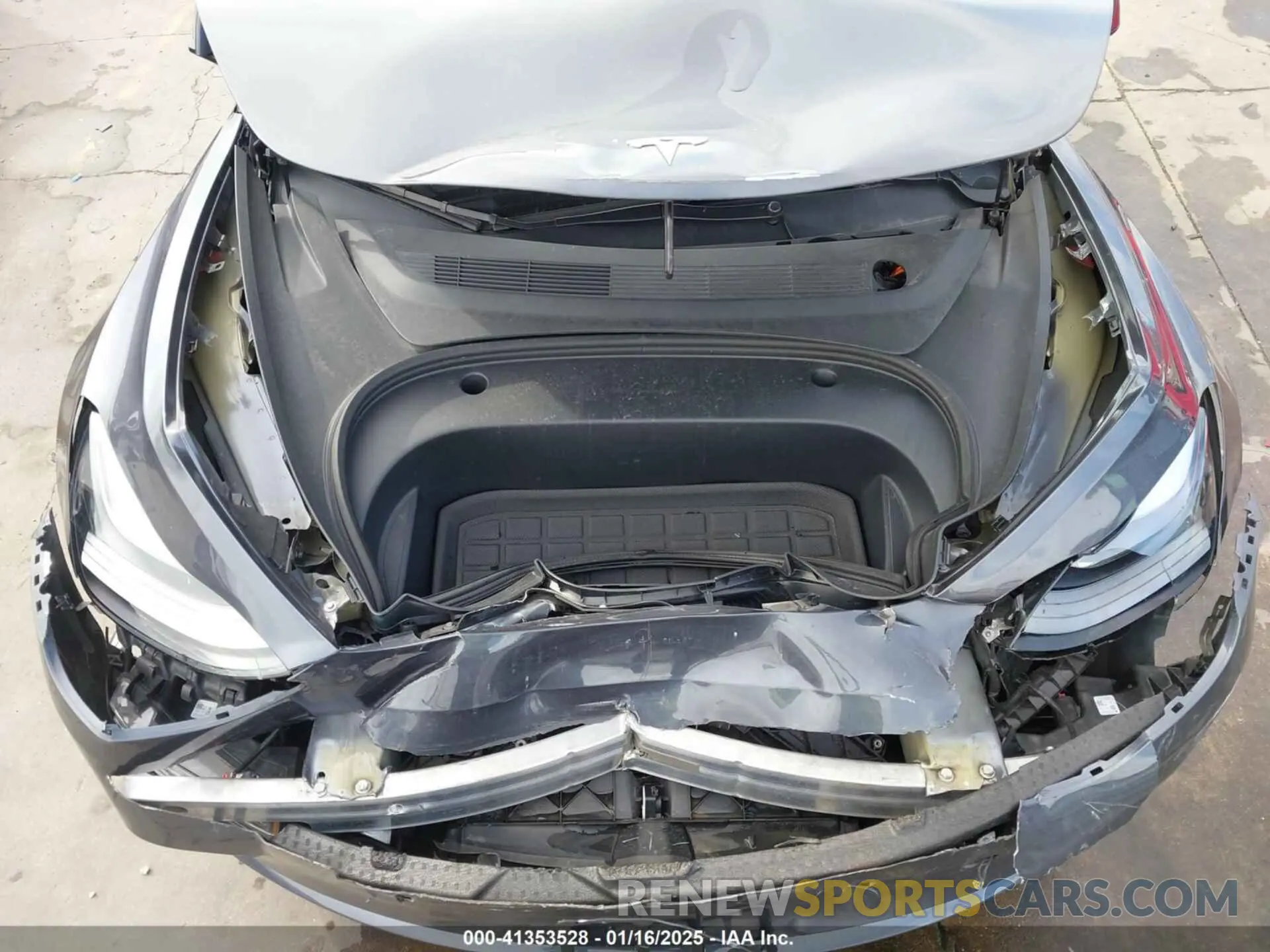 10 fotografías del automóvil dañado 5YJ3E1EA8PF509089 TESLA MODEL 3 2023