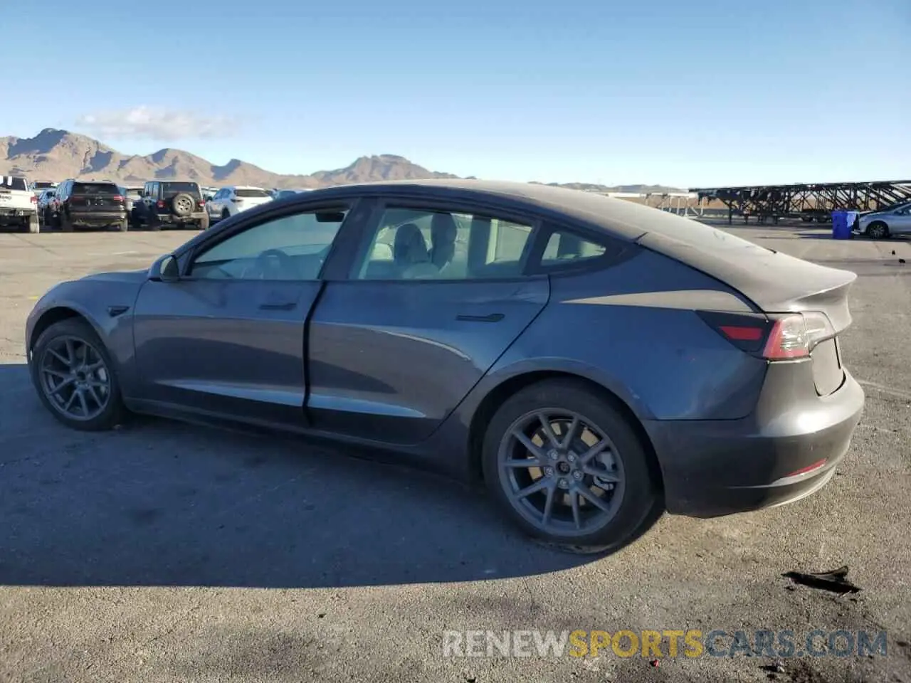 2 fotografías del automóvil dañado 5YJ3E1EA8PF545672 TESLA MODEL 3 2023