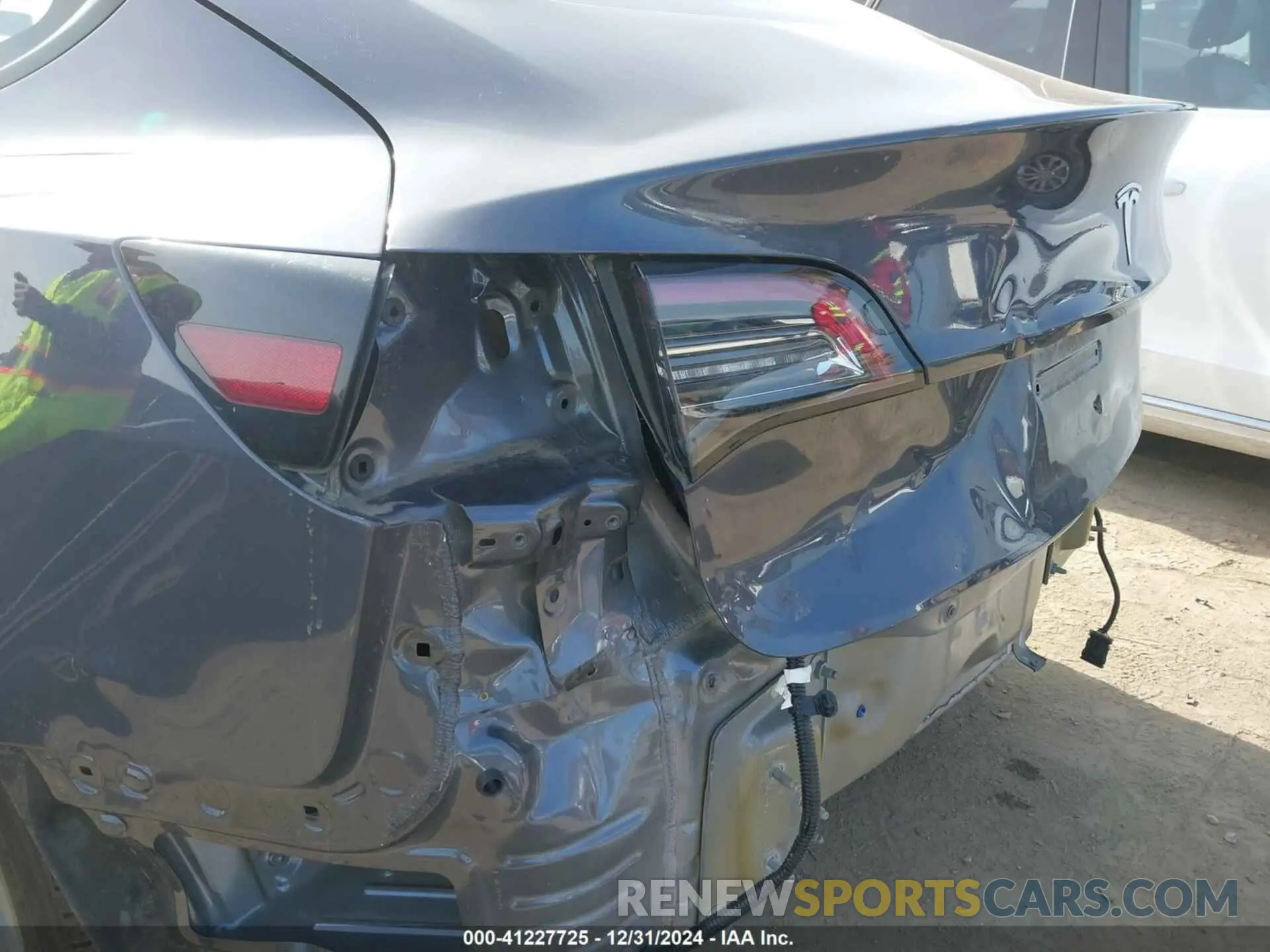 6 fotografías del automóvil dañado 5YJ3E1EA8PF545865 TESLA MODEL 3 2023