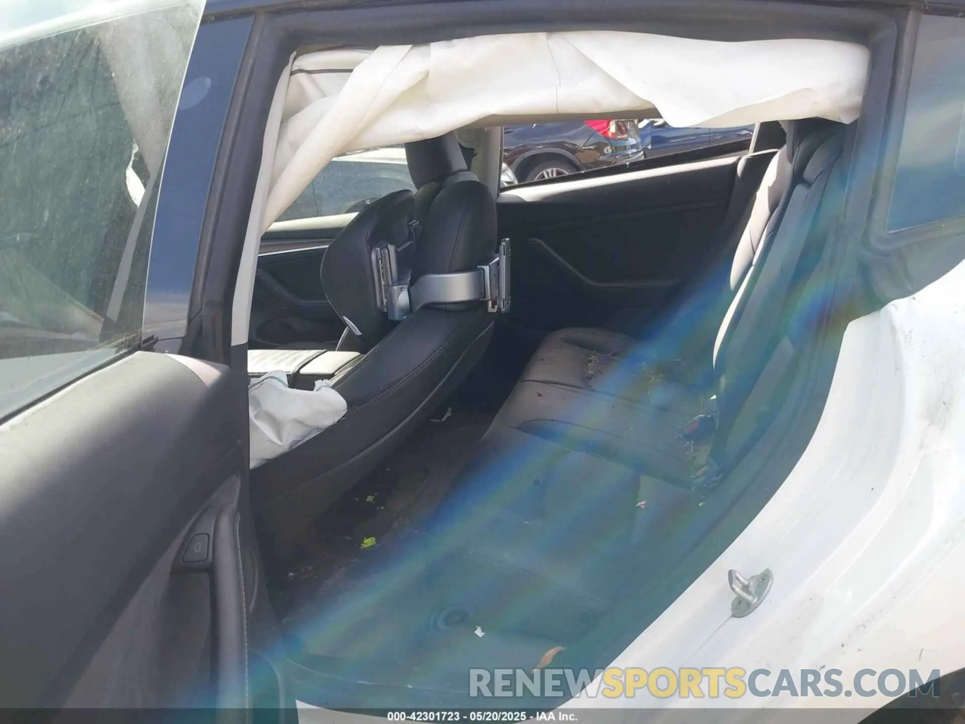 8 fotografías del automóvil dañado 5YJ3E1EA8PF575061 TESLA MODEL 3 2023