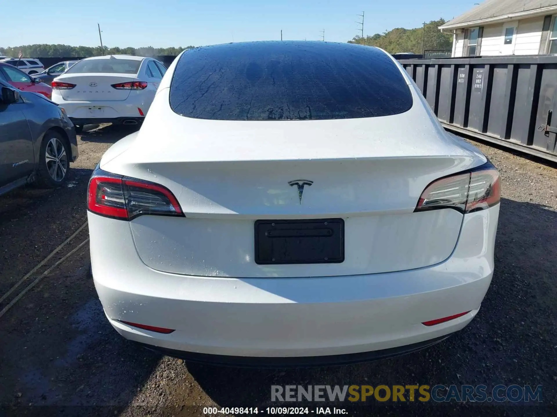 16 fotografías del automóvil dañado 5YJ3E1EA8PF581801 TESLA MODEL 3 2023