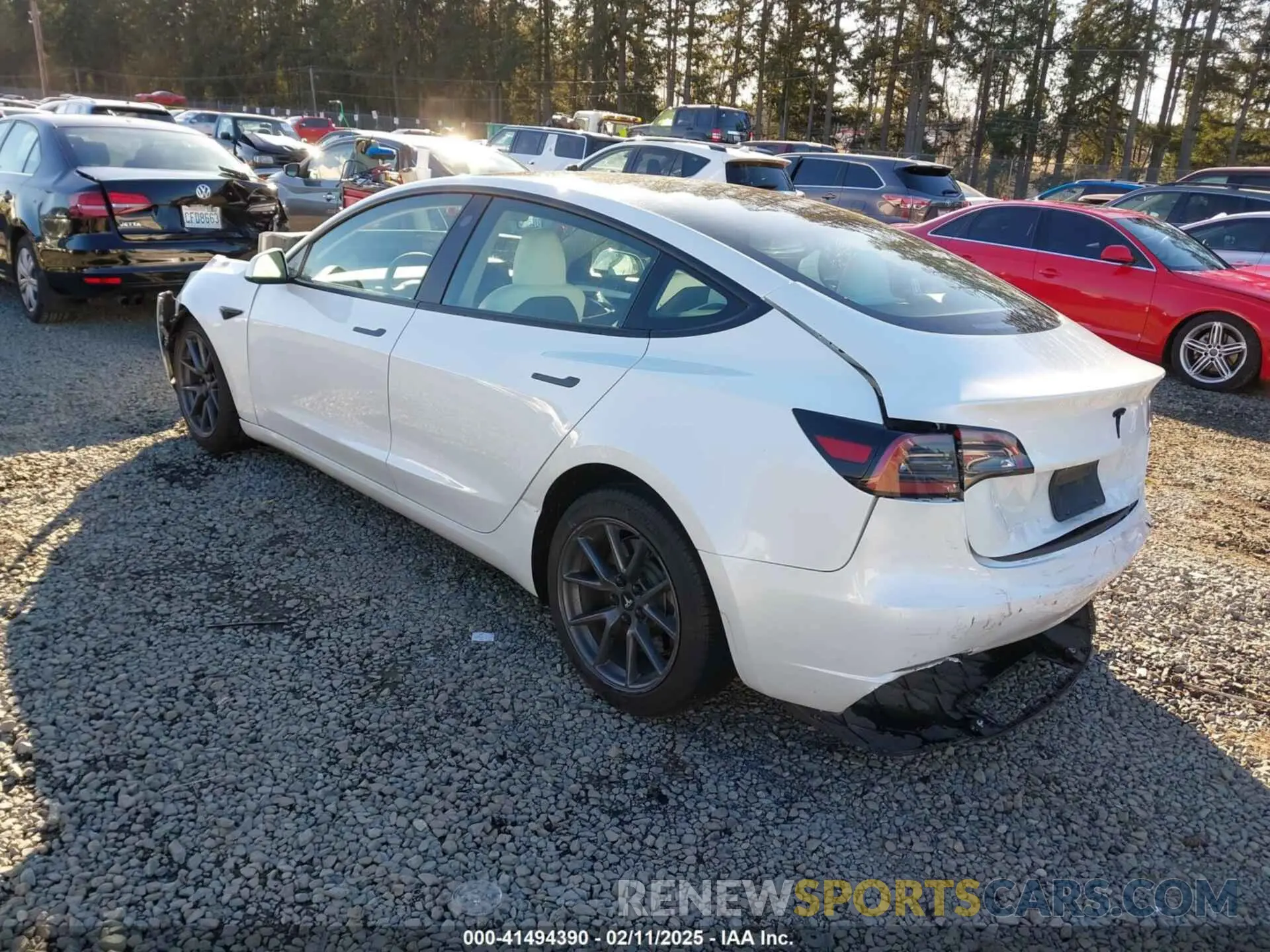 3 fotografías del automóvil dañado 5YJ3E1EA8PF604722 TESLA MODEL 3 2023
