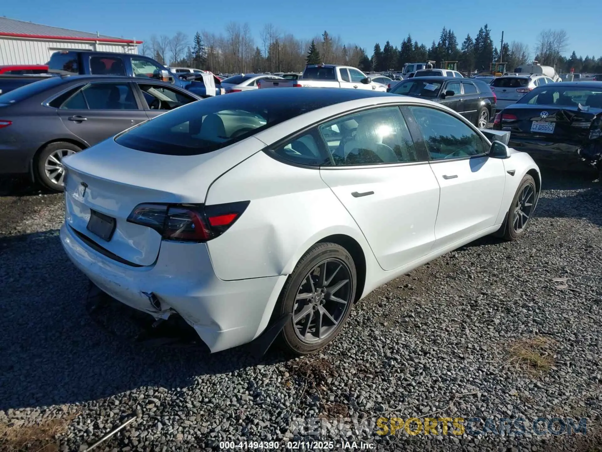 4 fotografías del automóvil dañado 5YJ3E1EA8PF604722 TESLA MODEL 3 2023