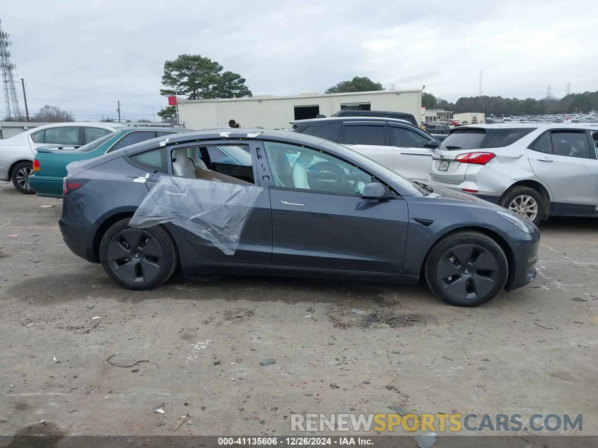 13 fotografías del automóvil dañado 5YJ3E1EA8PF642502 TESLA MODEL 3 2023
