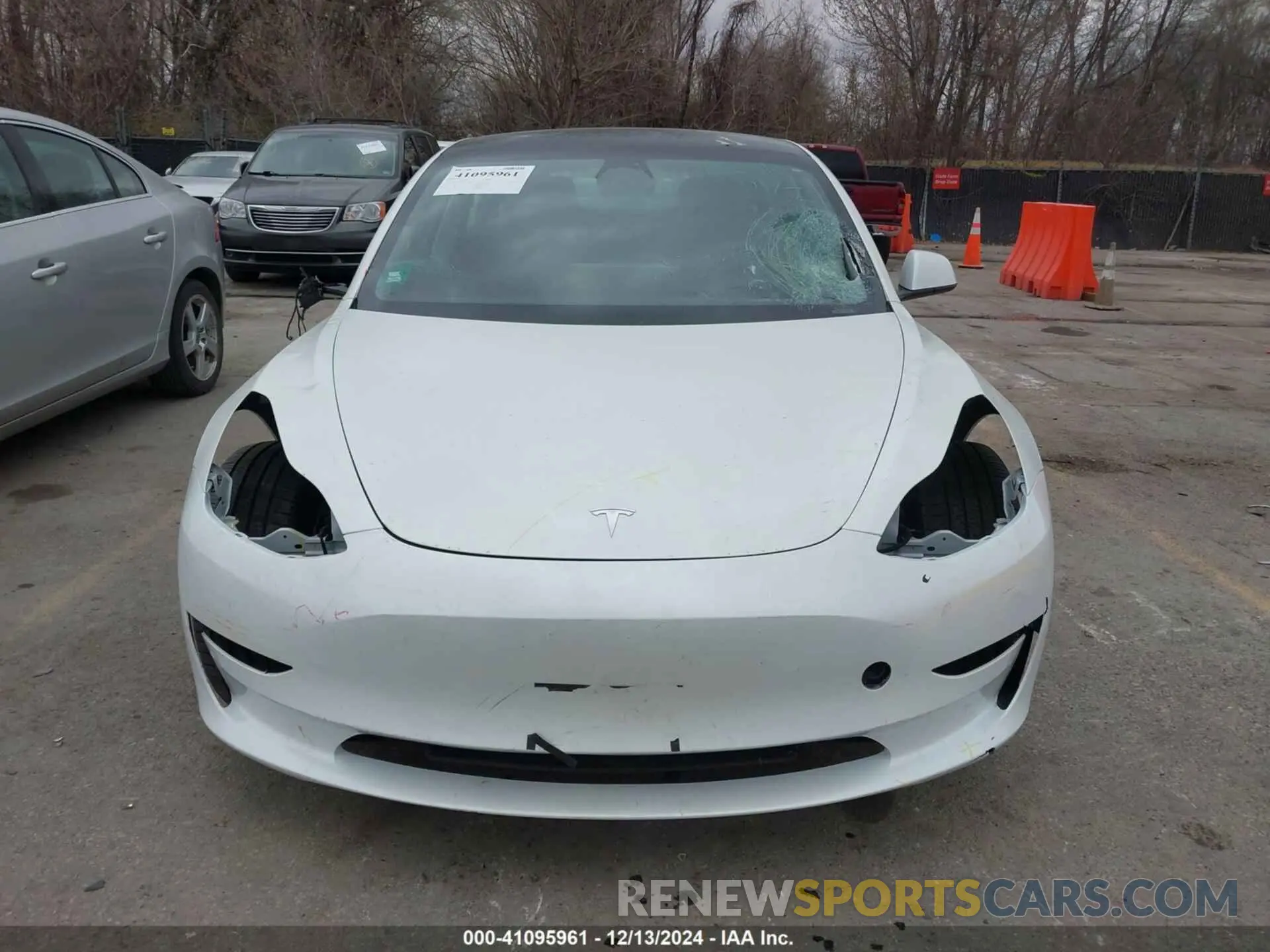 12 fotografías del automóvil dañado 5YJ3E1EA8PF654567 TESLA MODEL 3 2023