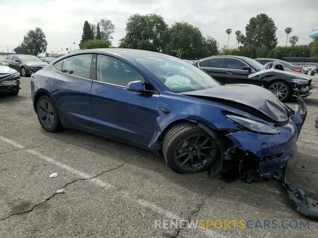 4 fotografías del automóvil dañado 5YJ3E1EA8PF677914 TESLA MODEL 3 2023