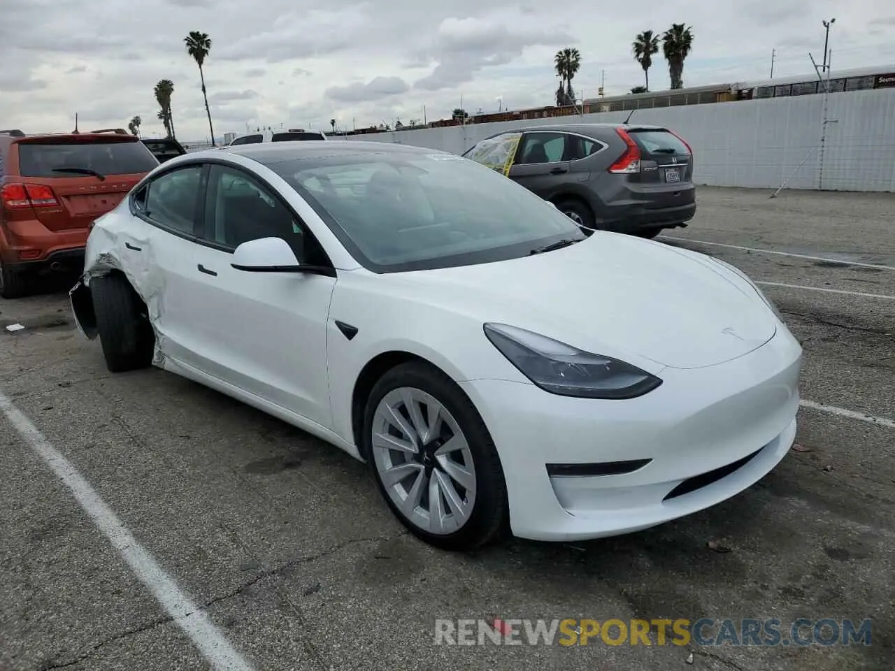 4 fotografías del automóvil dañado 5YJ3E1EA8PF683731 TESLA MODEL 3 2023