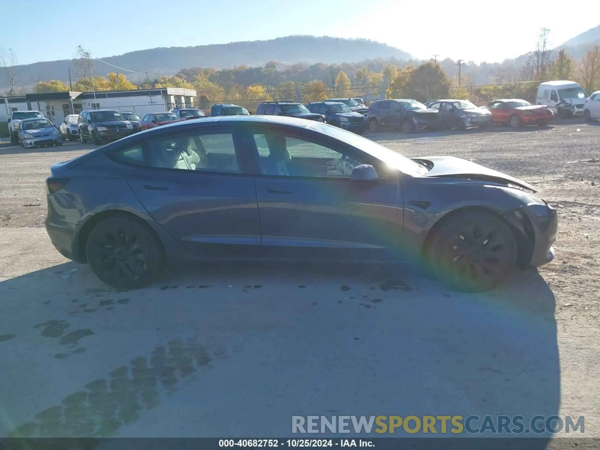 13 fotografías del automóvil dañado 5YJ3E1EA9PF404061 TESLA MODEL 3 2023