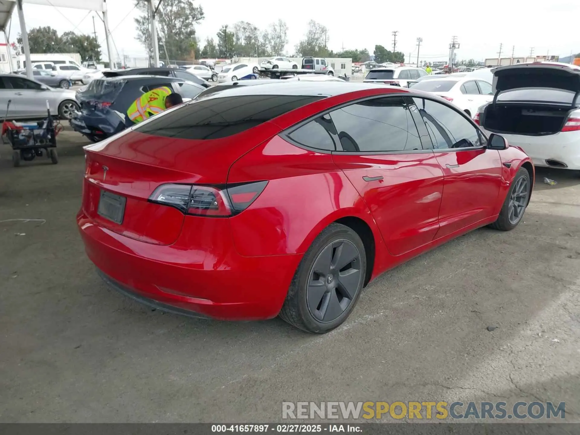 4 fotografías del automóvil dañado 5YJ3E1EA9PF452238 TESLA MODEL 3 2023