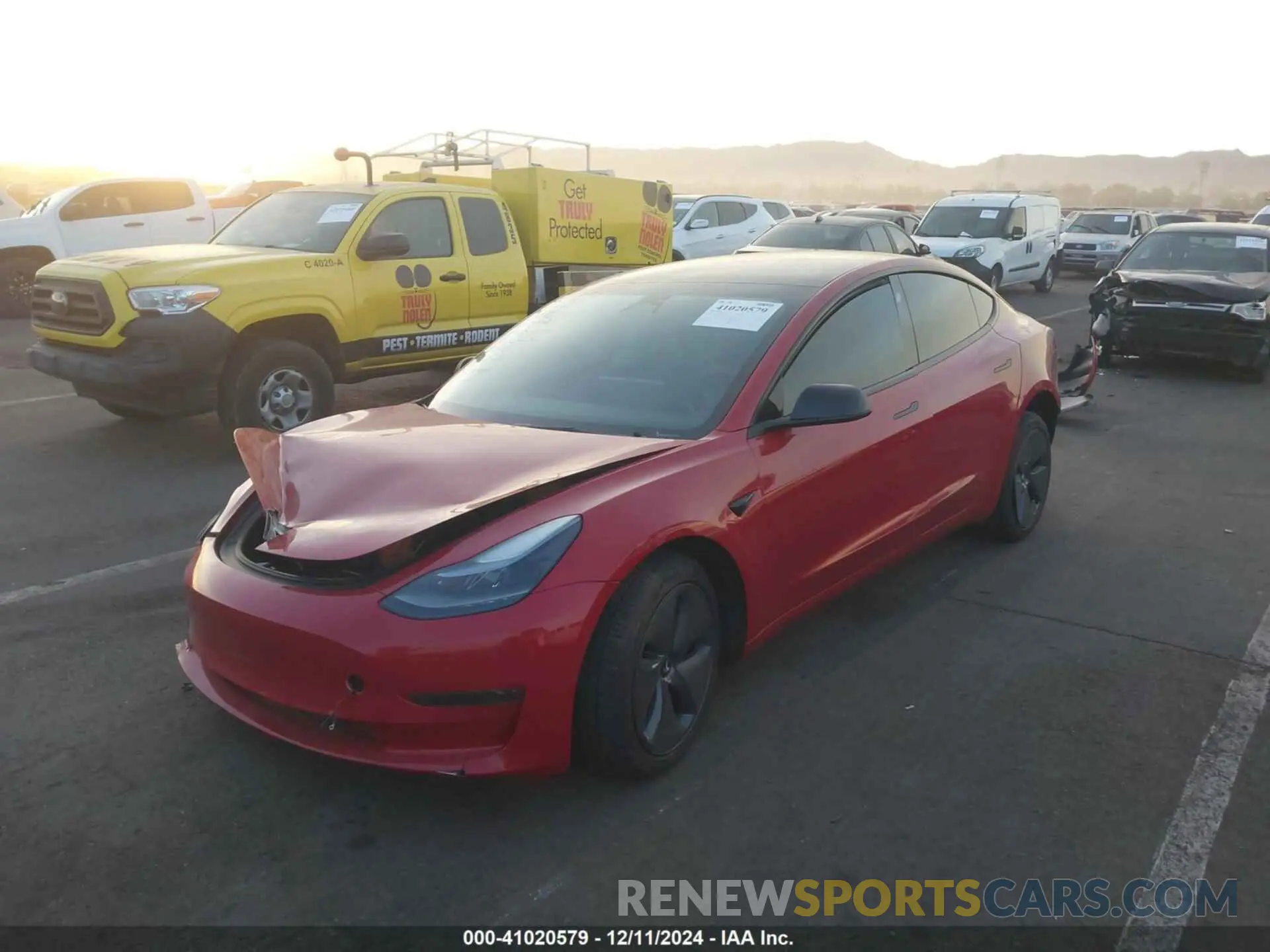 2 fotografías del automóvil dañado 5YJ3E1EA9PF455057 TESLA MODEL 3 2023
