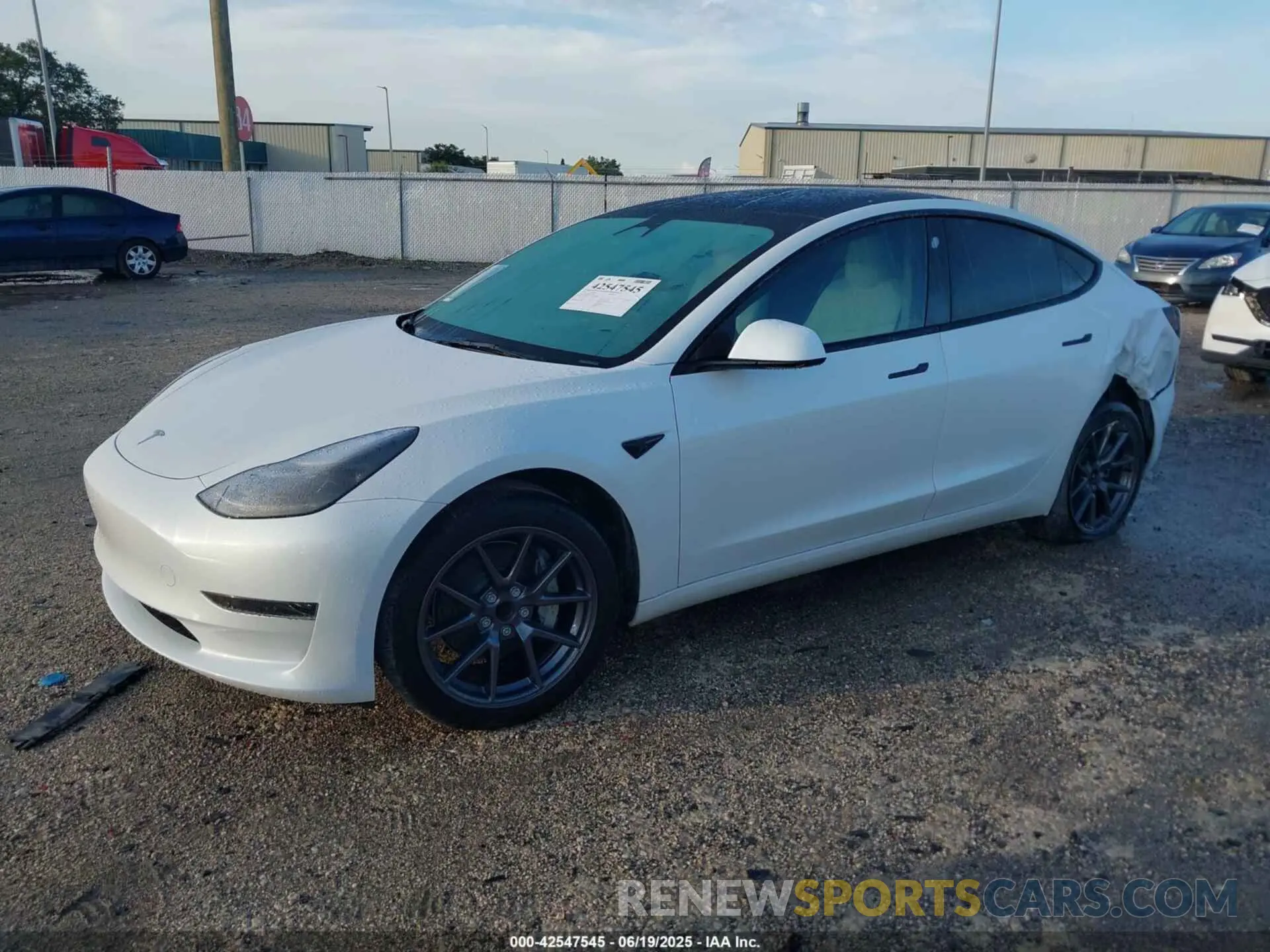 2 fotografías del automóvil dañado 5YJ3E1EA9PF479343 TESLA MODEL 3 2023