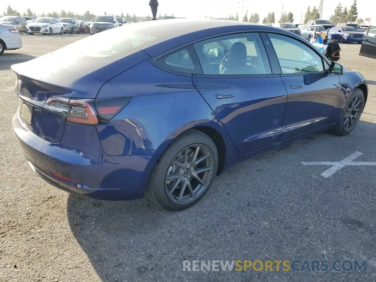 3 fotografías del automóvil dañado 5YJ3E1EA9PF505715 TESLA MODEL 3 2023