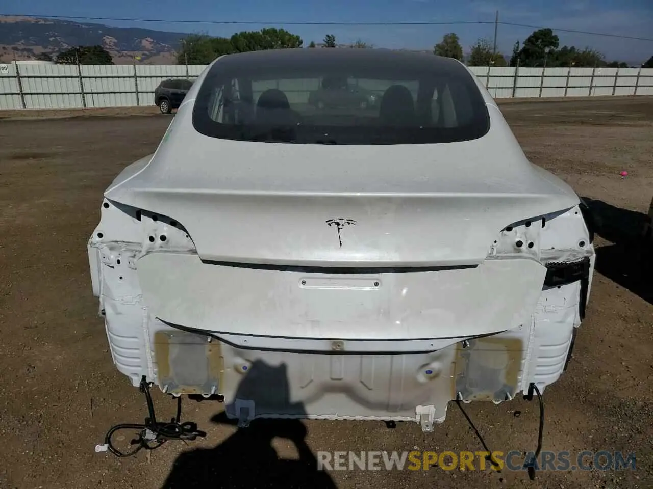 6 fotografías del automóvil dañado 5YJ3E1EA9PF542716 TESLA MODEL 3 2023