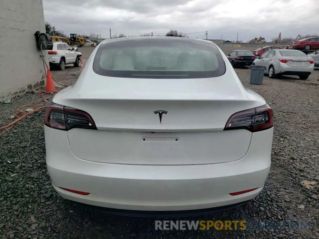 6 fotografías del automóvil dañado 5YJ3E1EA9PF542960 TESLA MODEL 3 2023