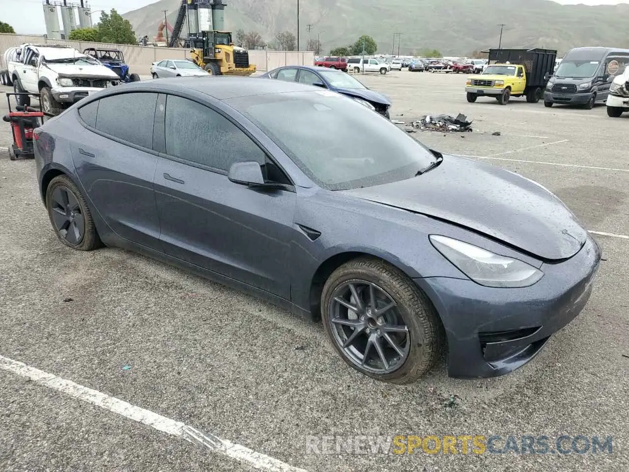 4 fotografías del automóvil dañado 5YJ3E1EA9PF543672 TESLA MODEL 3 2023
