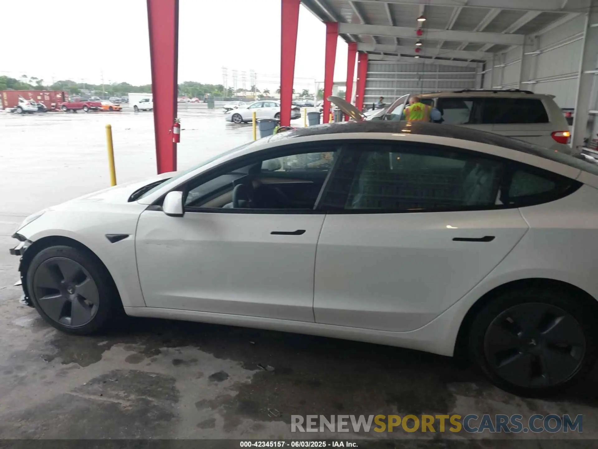 15 fotografías del automóvil dañado 5YJ3E1EA9PF548726 TESLA MODEL 3 2023