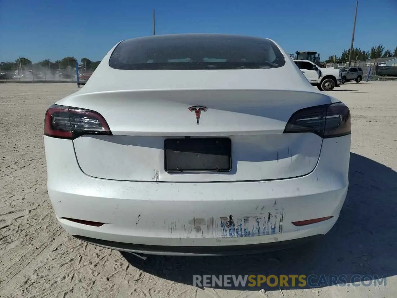 6 fotografías del automóvil dañado 5YJ3E1EA9PF555000 TESLA MODEL 3 2023