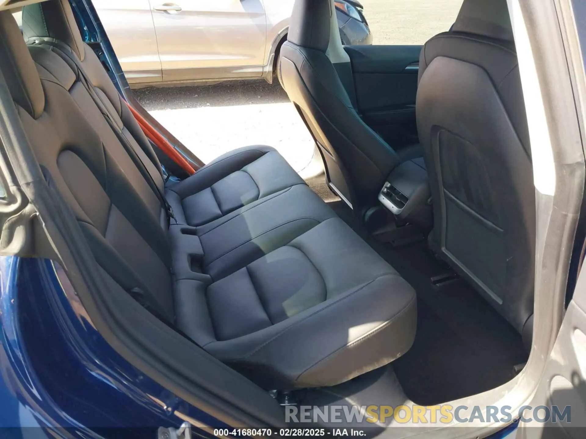 8 fotografías del automóvil dañado 5YJ3E1EA9PF556910 TESLA MODEL 3 2023