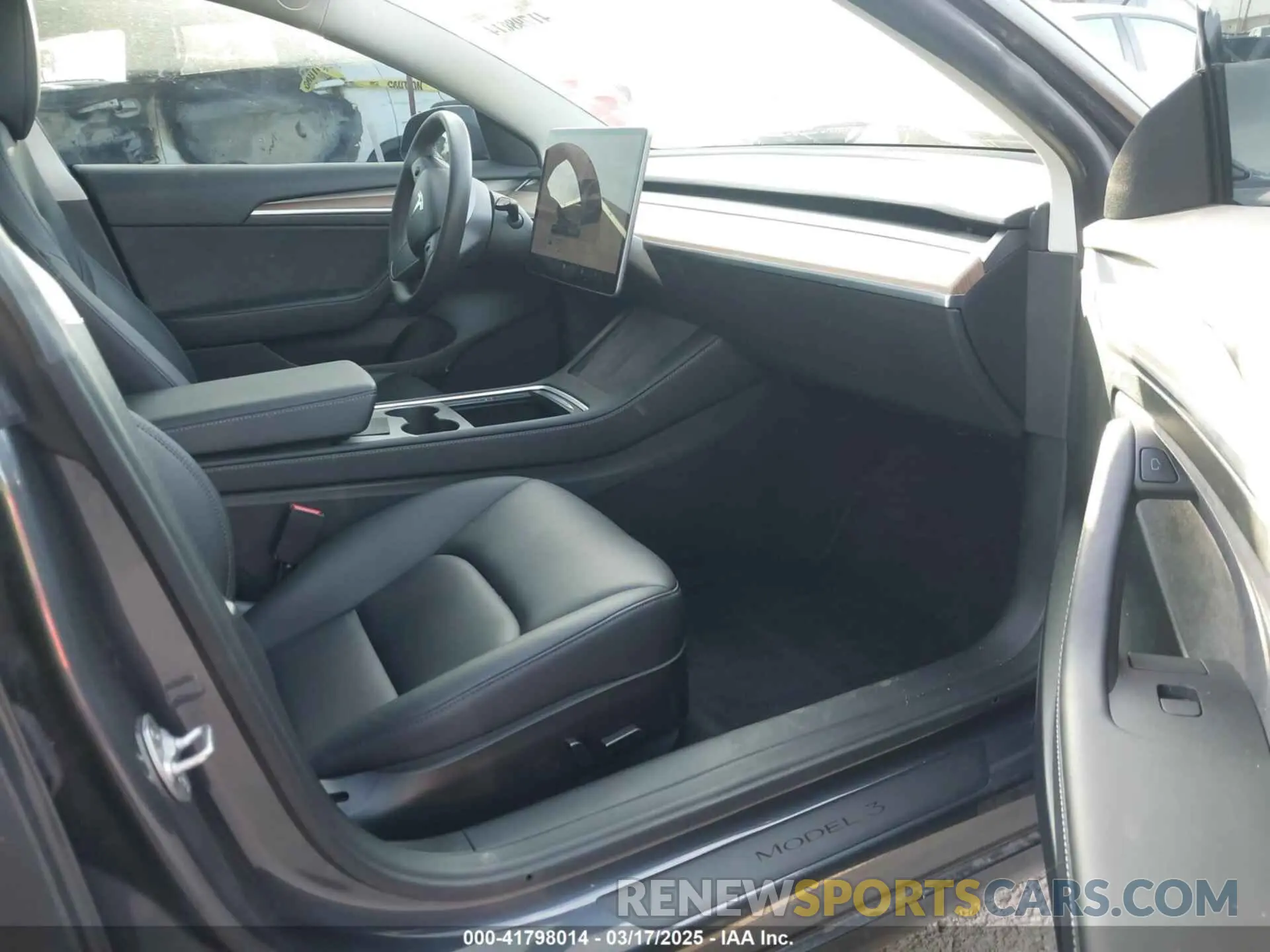 5 fotografías del automóvil dañado 5YJ3E1EA9PF569494 TESLA MODEL 3 2023