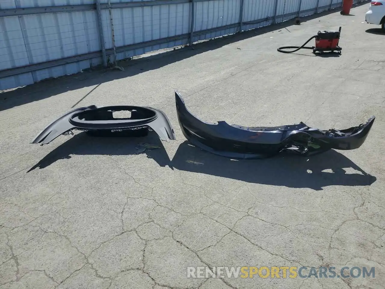 12 fotografías del automóvil dañado 5YJ3E1EA9PF601845 TESLA MODEL 3 2023