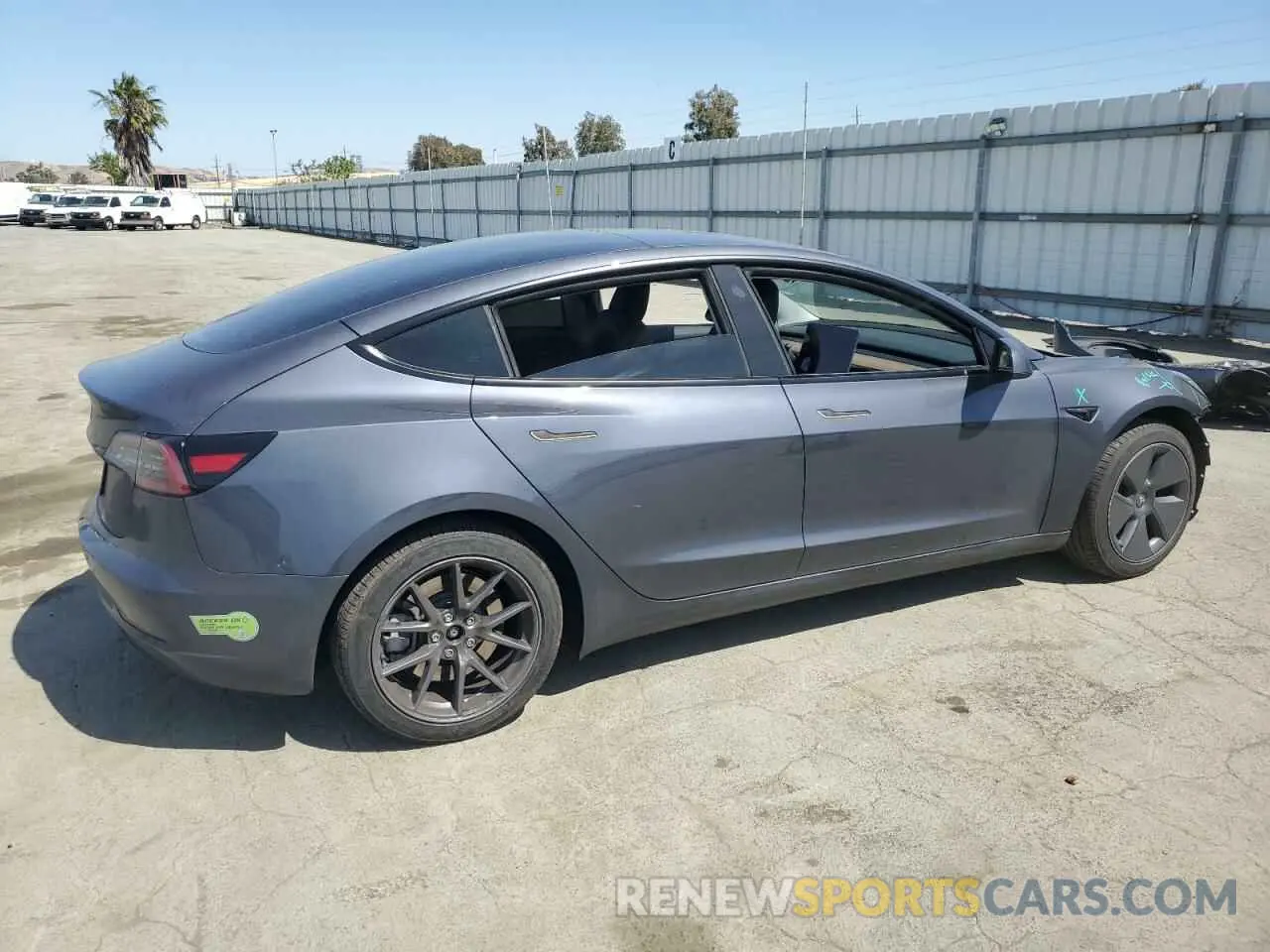 3 fotografías del automóvil dañado 5YJ3E1EA9PF601845 TESLA MODEL 3 2023