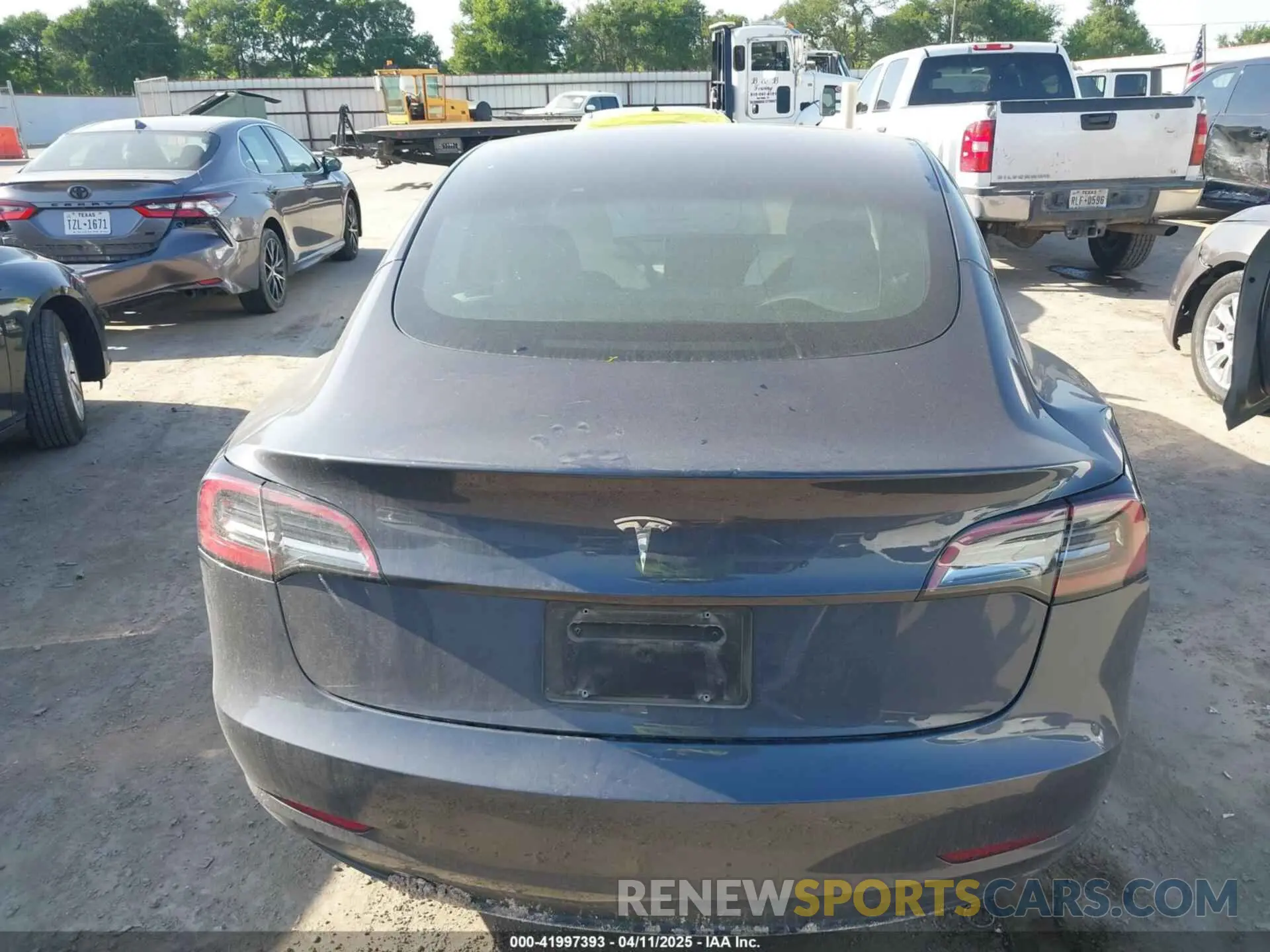 15 fotografías del automóvil dañado 5YJ3E1EA9PF641908 TESLA MODEL 3 2023