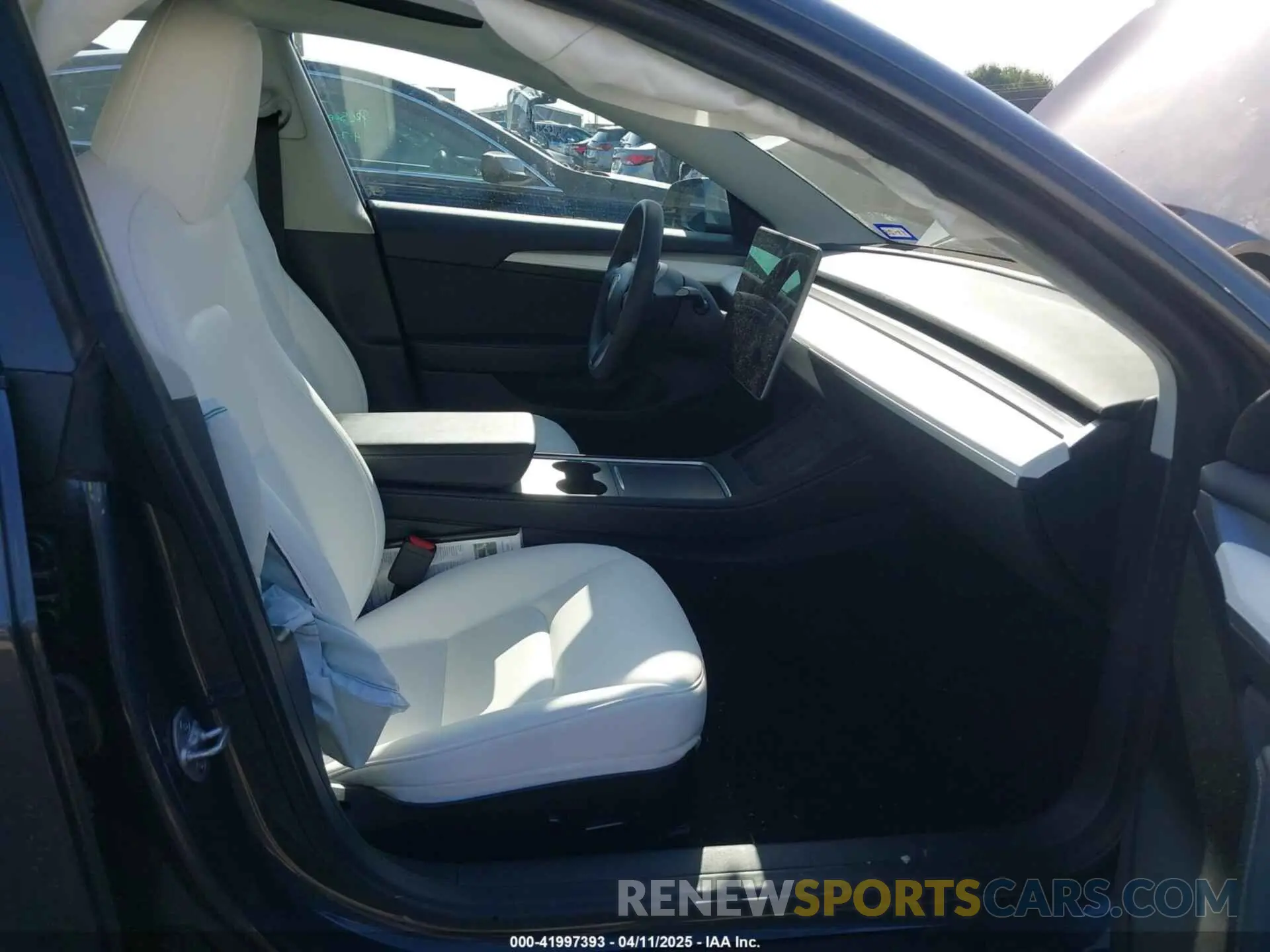 5 fotografías del automóvil dañado 5YJ3E1EA9PF641908 TESLA MODEL 3 2023