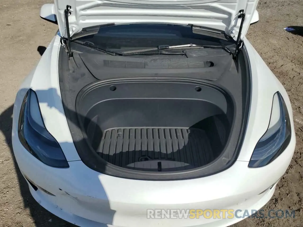11 fotografías del automóvil dañado 5YJ3E1EA9PF647417 TESLA MODEL 3 2023
