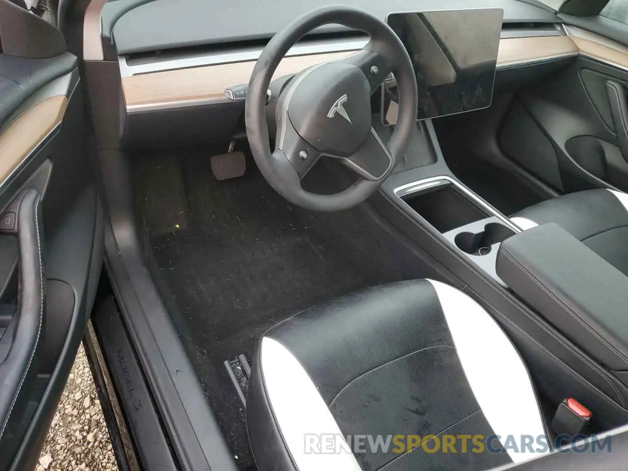 8 fotografías del automóvil dañado 5YJ3E1EA9PF667960 TESLA MODEL 3 2023