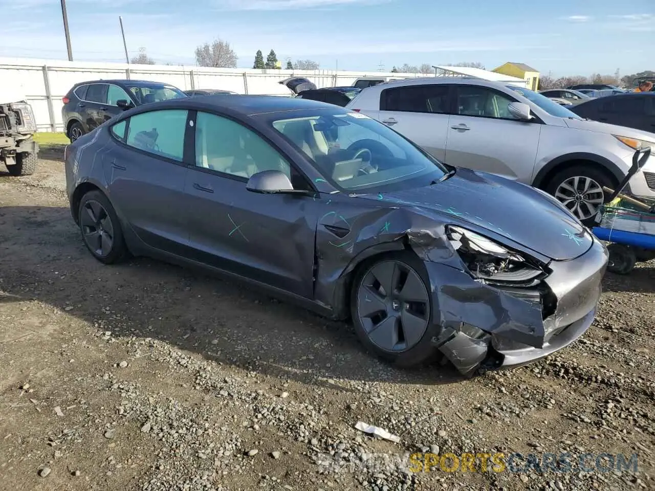 4 fotografías del automóvil dañado 5YJ3E1EA9PF668249 TESLA MODEL 3 2023