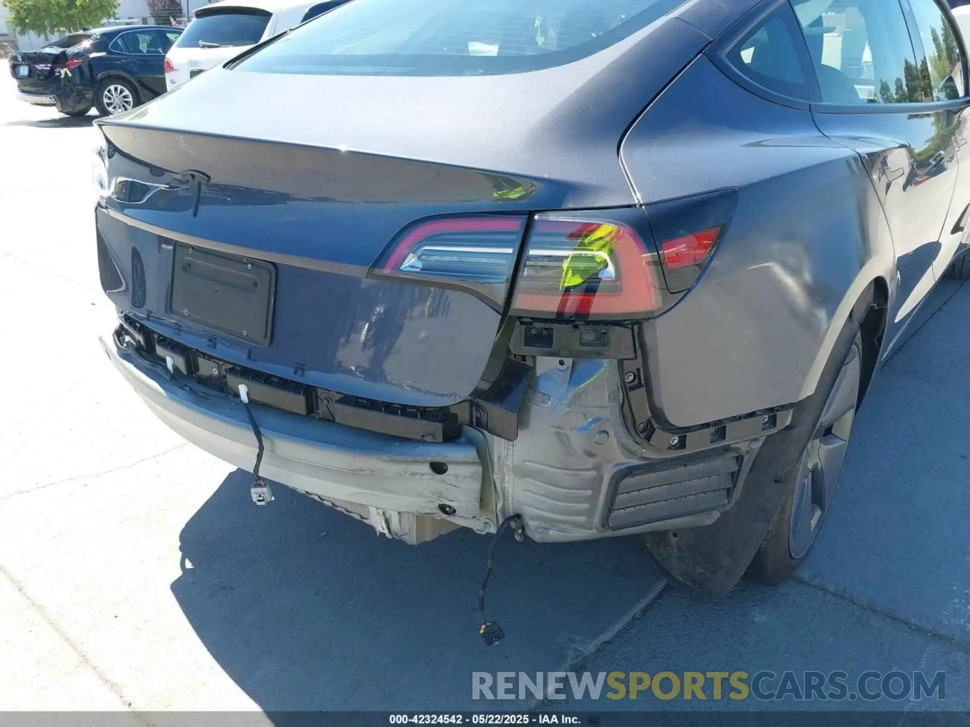 19 fotografías del automóvil dañado 5YJ3E1EA9PF674309 TESLA MODEL 3 2023