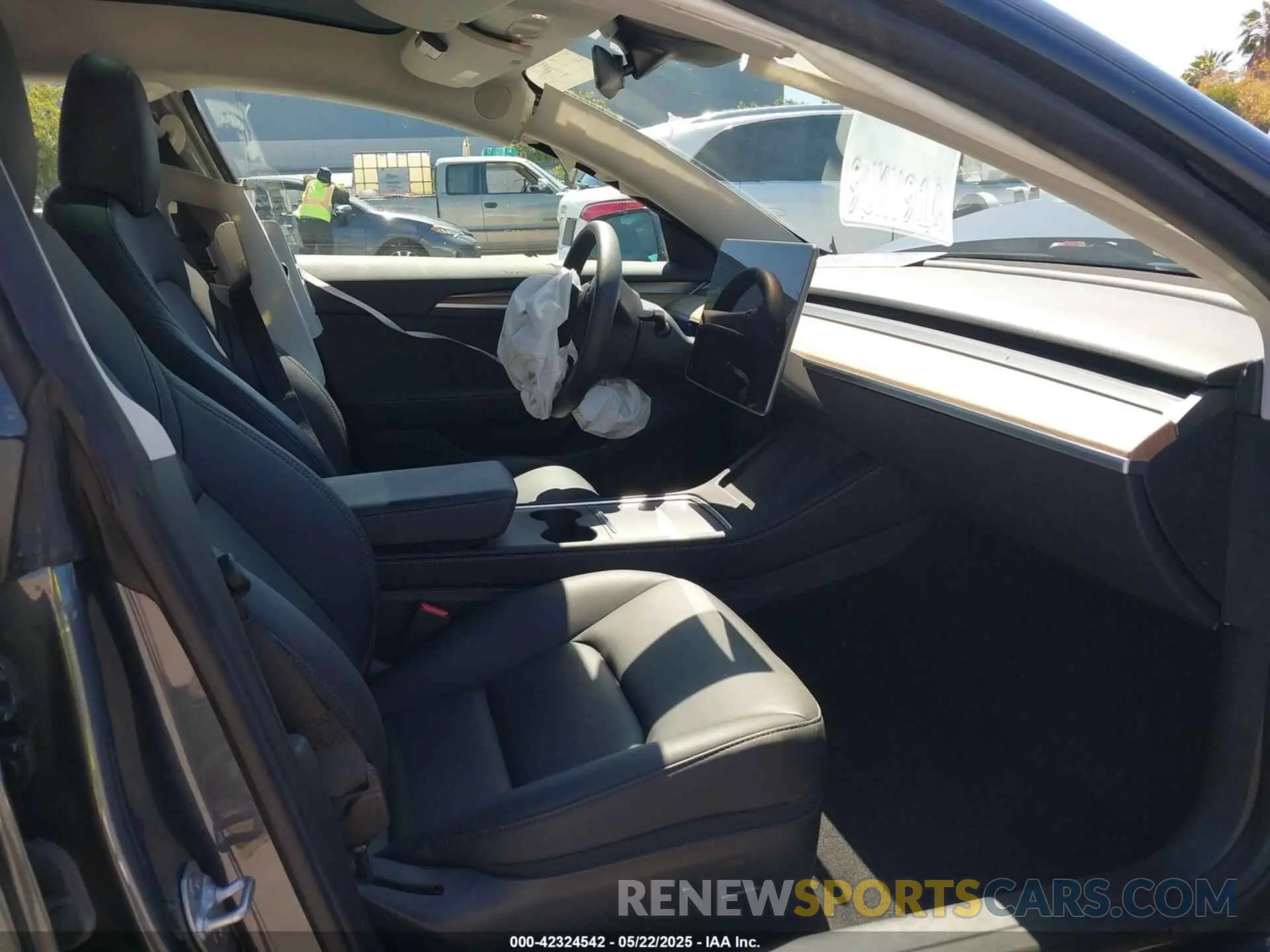 5 fotografías del automóvil dañado 5YJ3E1EA9PF674309 TESLA MODEL 3 2023
