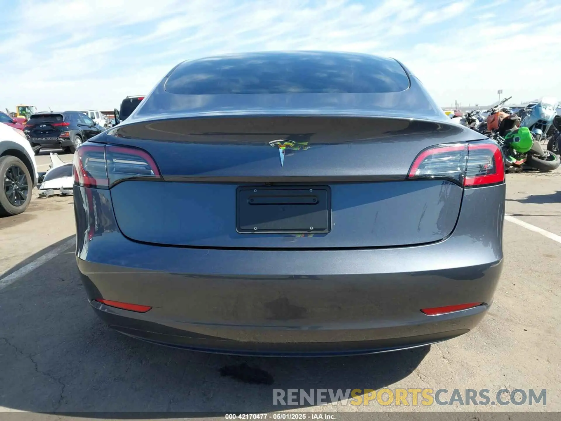 17 fotografías del automóvil dañado 5YJ3E1EA9PF680921 TESLA MODEL 3 2023