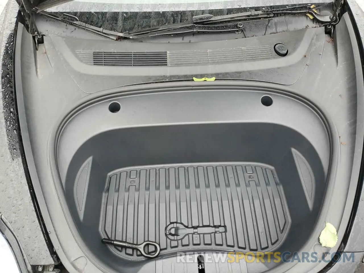 11 fotografías del automóvil dañado 5YJ3E1EA9PF688503 TESLA MODEL 3 2023