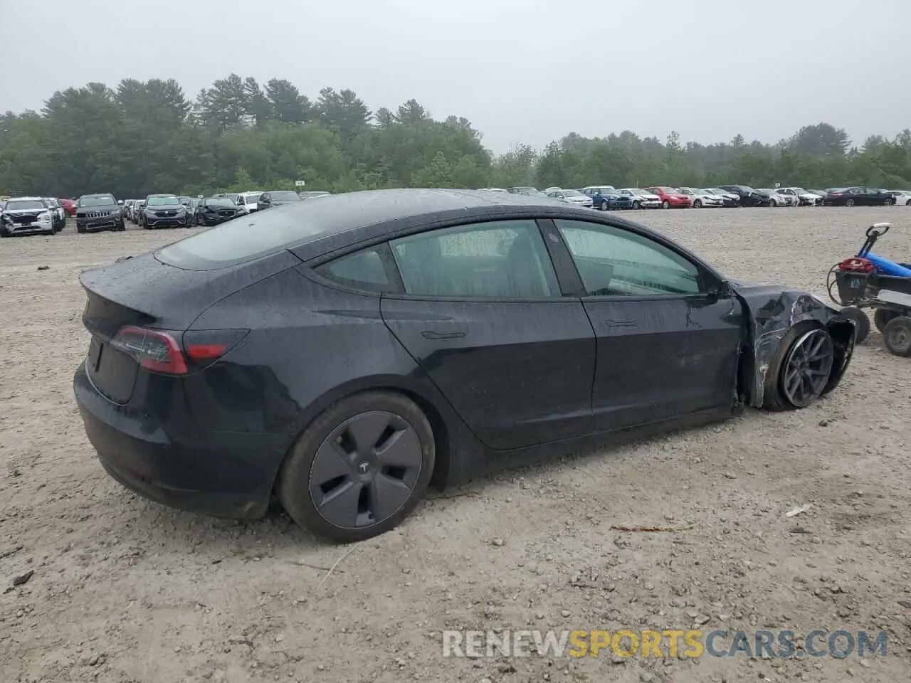 3 fotografías del automóvil dañado 5YJ3E1EA9PF688503 TESLA MODEL 3 2023