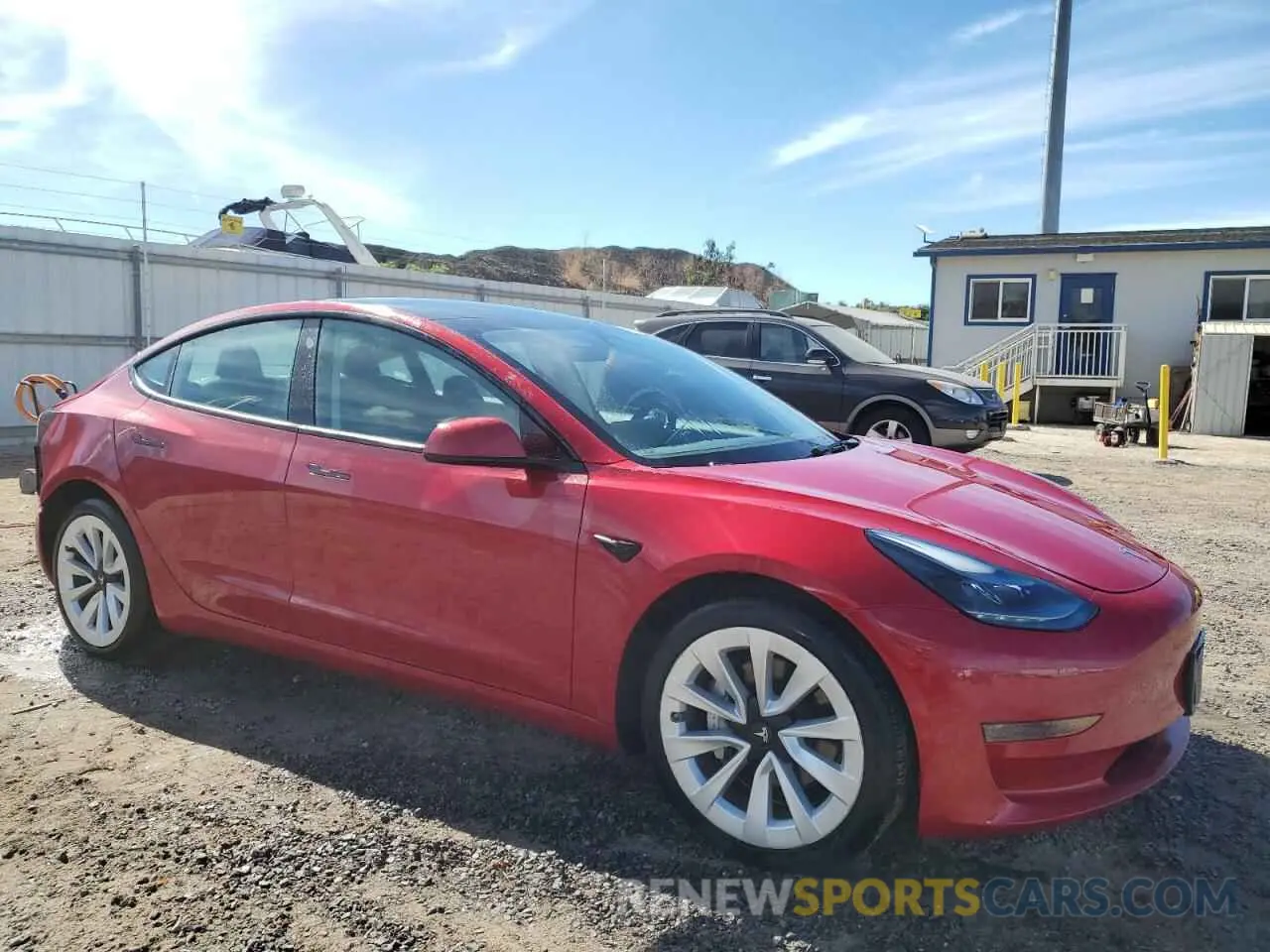 4 fotografías del automóvil dañado 5YJ3E1EAXPF430099 TESLA MODEL 3 2023