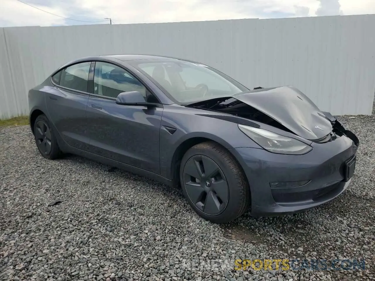 4 fotografías del automóvil dañado 5YJ3E1EAXPF436095 TESLA MODEL 3 2023