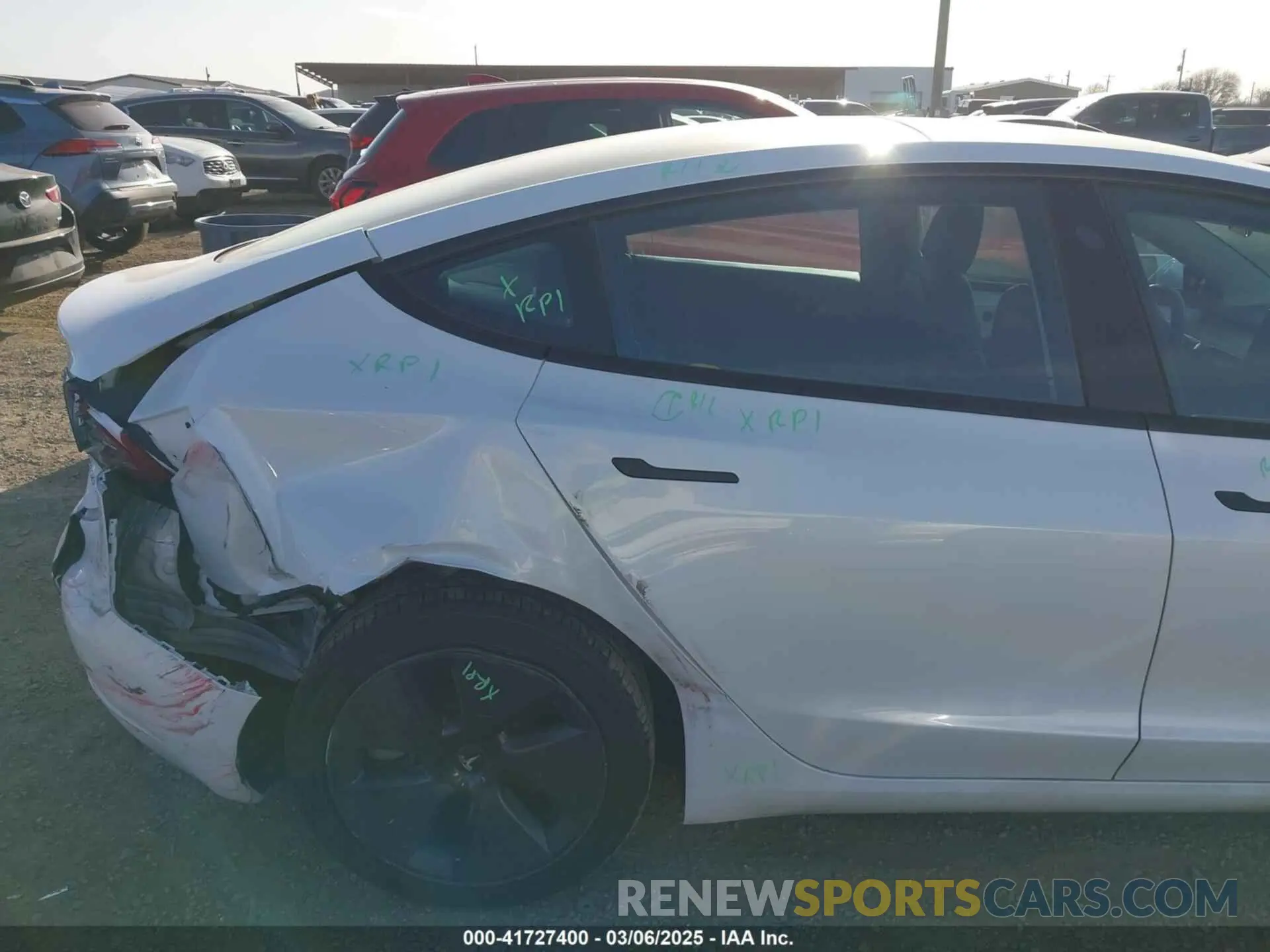 19 fotografías del automóvil dañado 5YJ3E1EAXPF436212 TESLA MODEL 3 2023