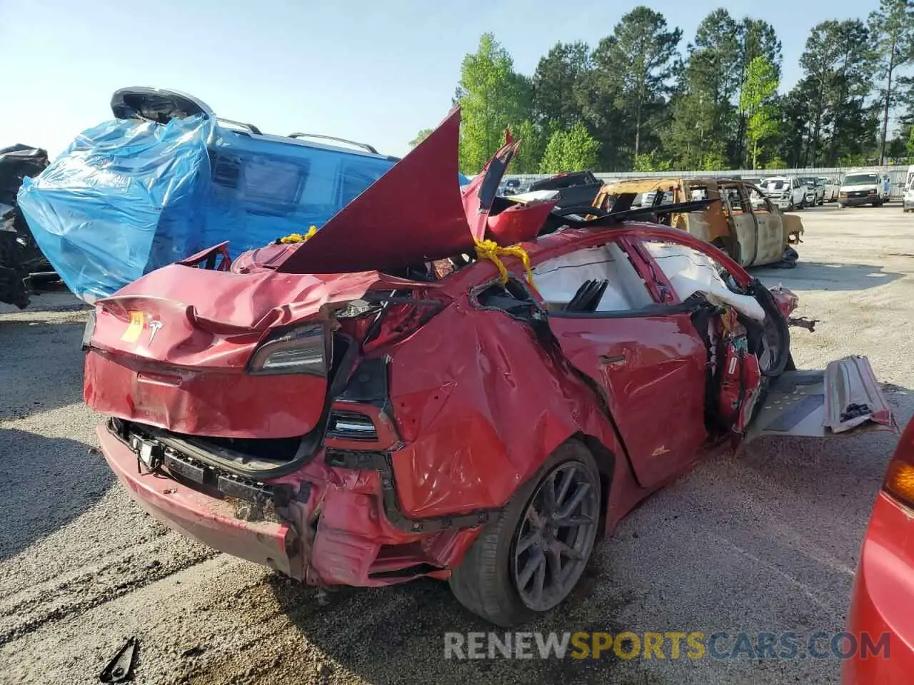 3 fotografías del automóvil dañado 5YJ3E1EAXPF448909 TESLA MODEL 3 2023
