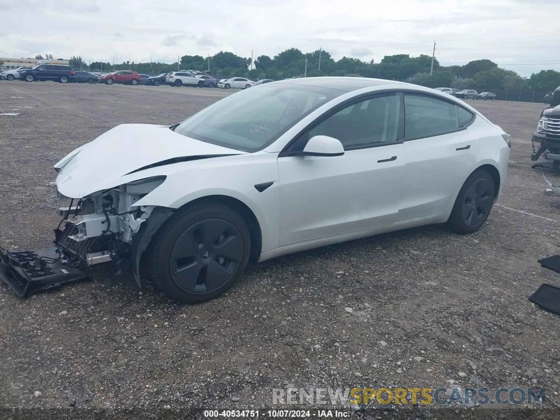 2 fotografías del automóvil dañado 5YJ3E1EAXPF456282 TESLA MODEL 3 2023