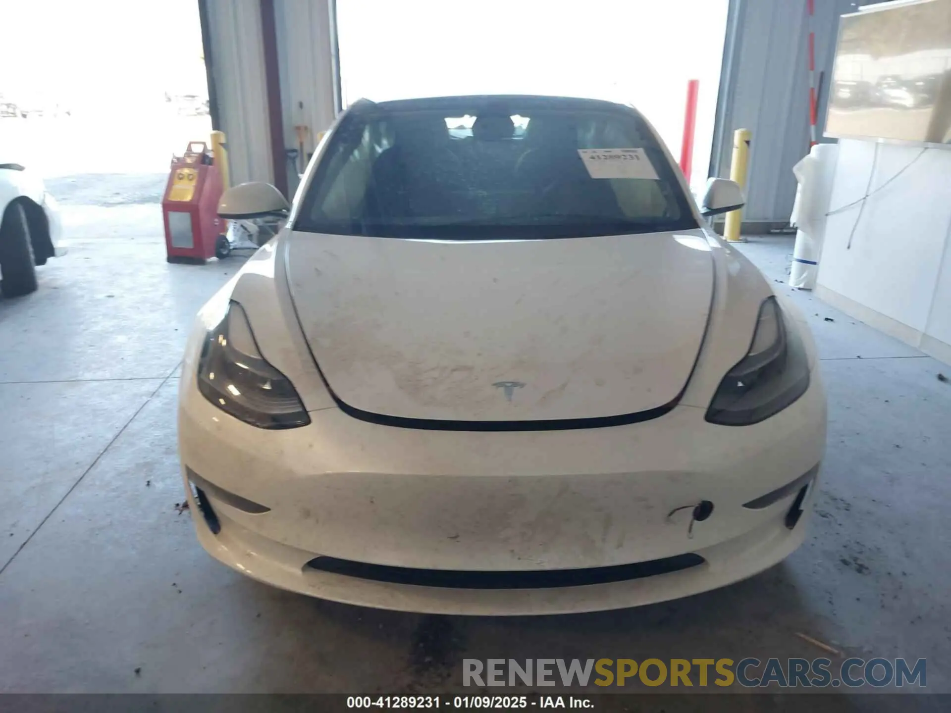 11 fotografías del automóvil dañado 5YJ3E1EAXPF475561 TESLA MODEL 3 2023