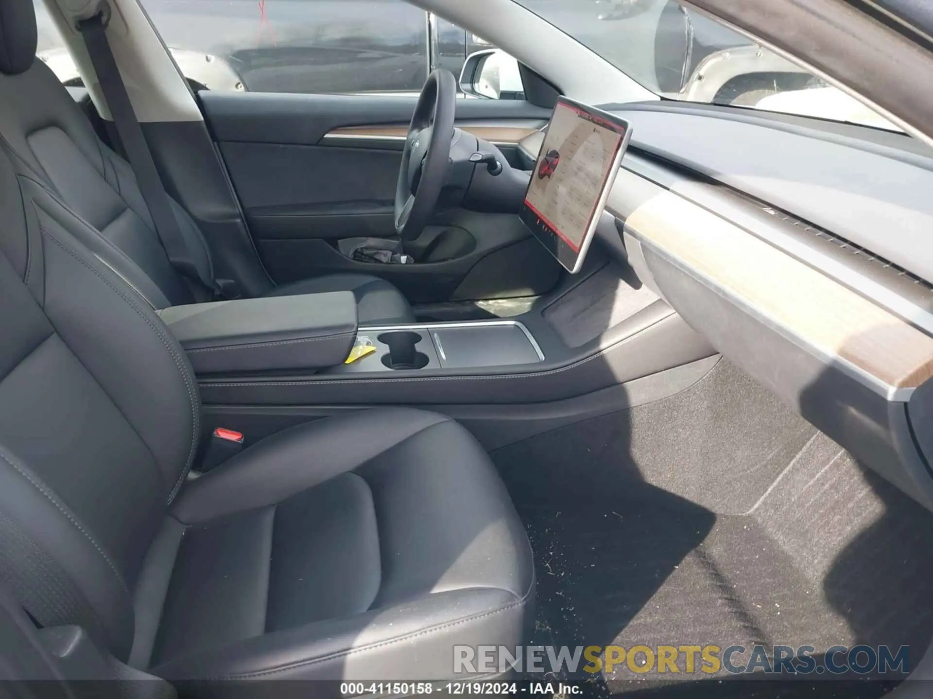 5 fotografías del automóvil dañado 5YJ3E1EAXPF543227 TESLA MODEL 3 2023