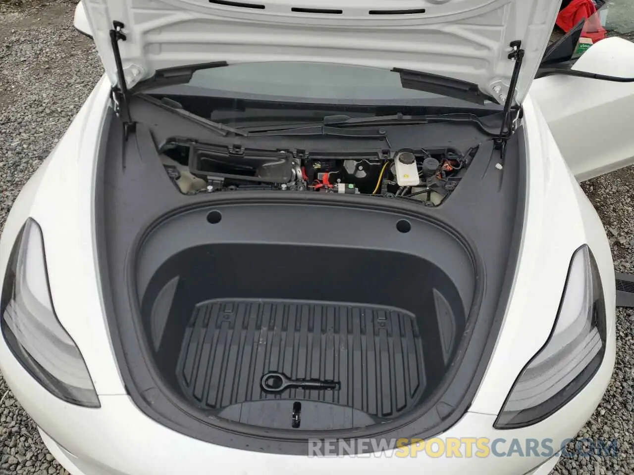 11 fotografías del automóvil dañado 5YJ3E1EAXPF568015 TESLA MODEL 3 2023