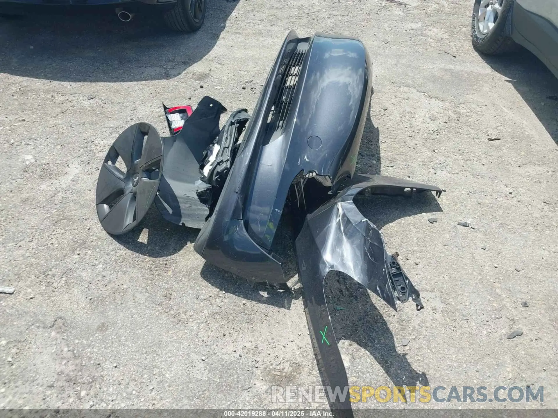12 fotografías del automóvil dañado 5YJ3E1EAXPF575448 TESLA MODEL 3 2023